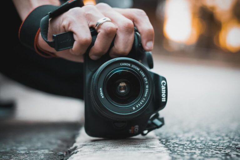 Best DSLR Camera under 25000 in India: 2021 Reviews & Buyerâ€™s Guide